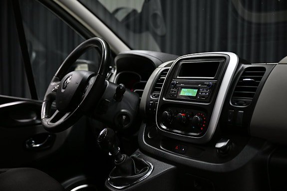 Vehicle Image 34