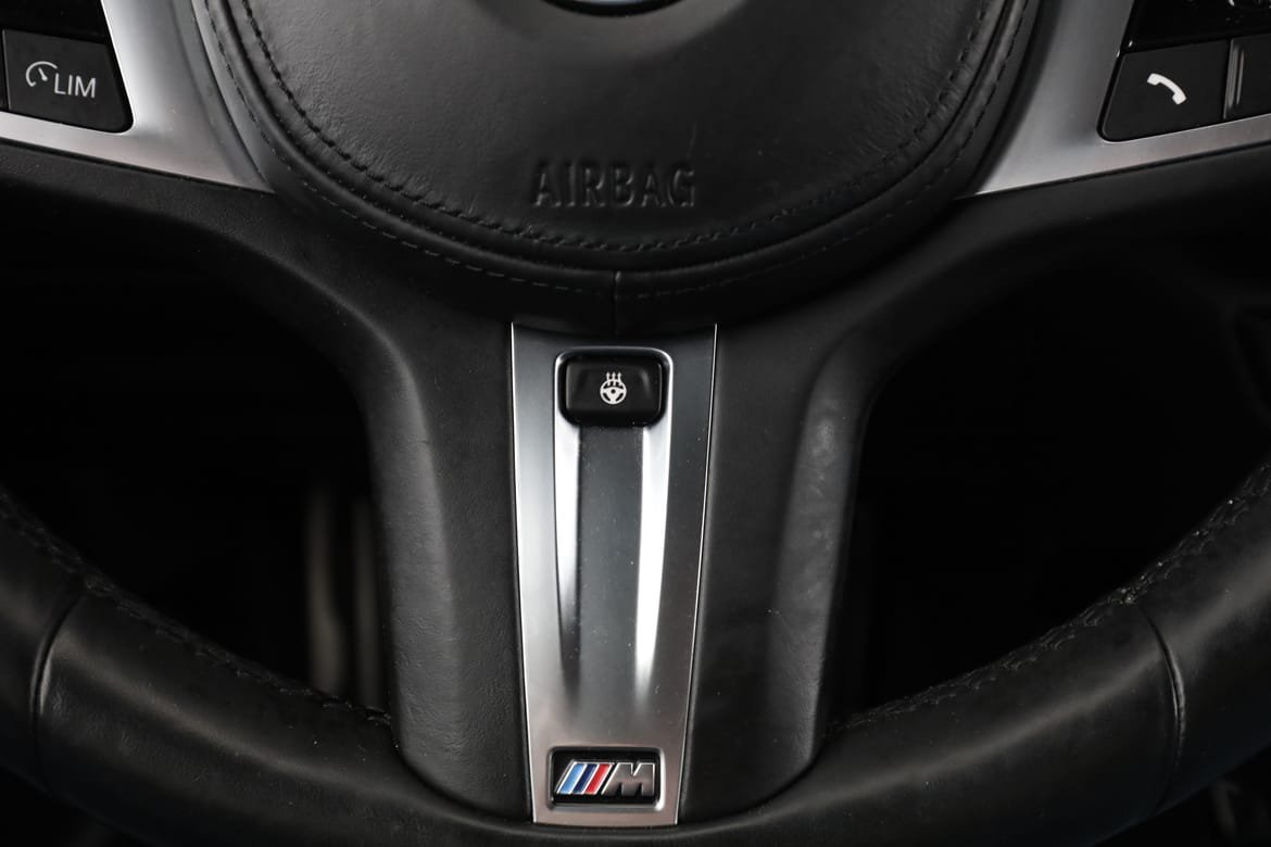 Vehicle Image 35