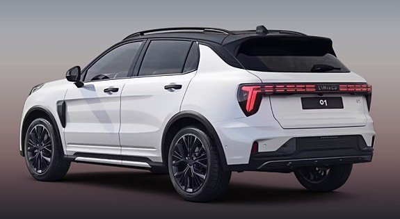 Vehicle Image 4