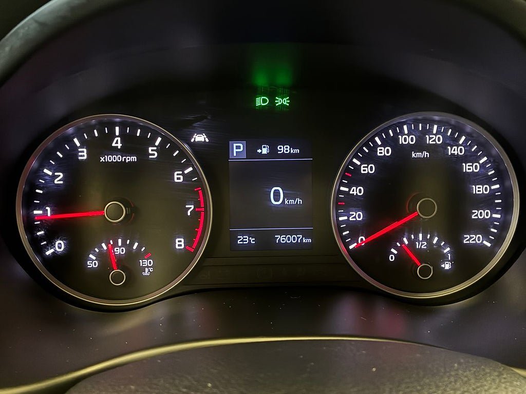 Vehicle Image 14