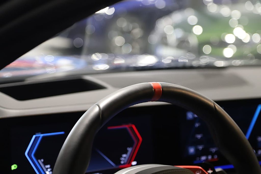 Vehicle Image 11