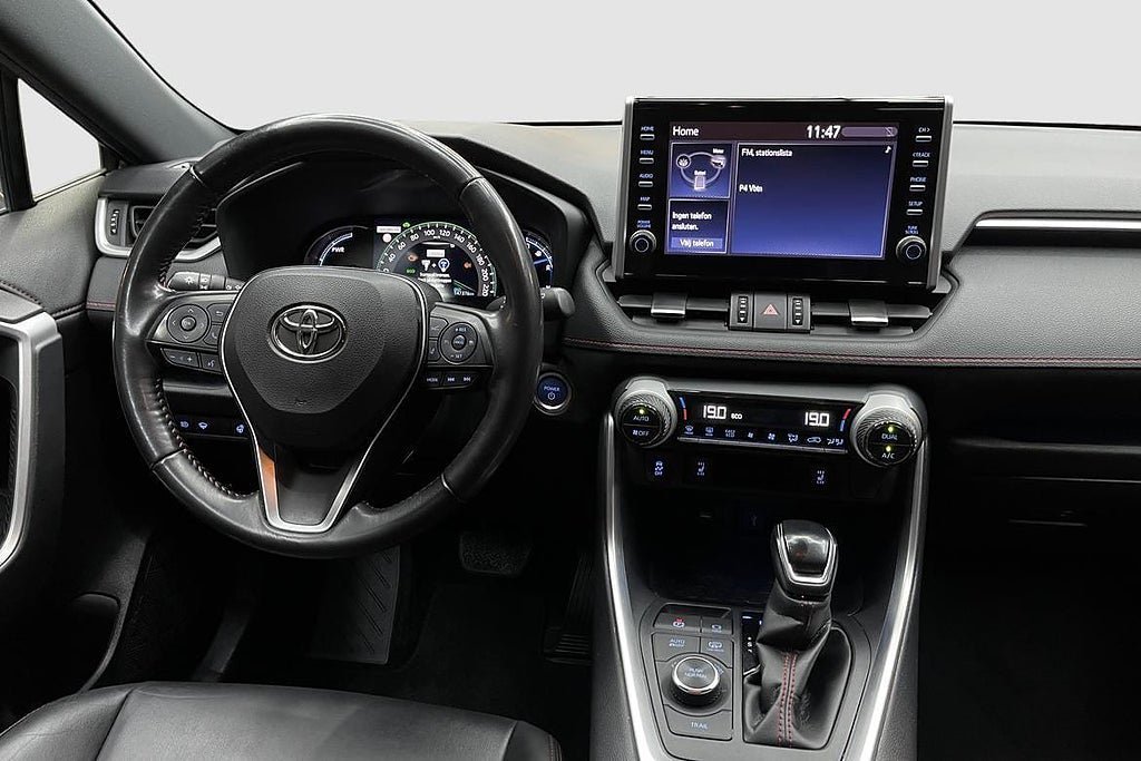 Vehicle Image 12