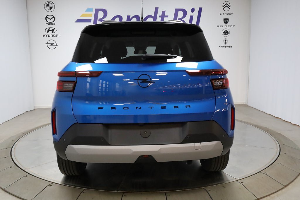 Vehicle Image 13