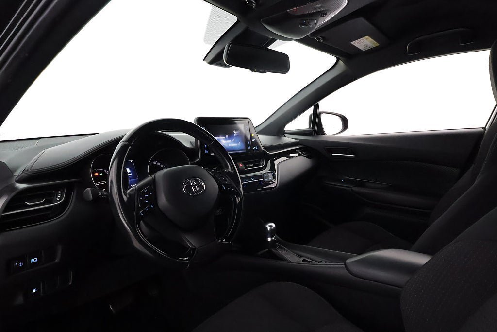 Vehicle Image 11