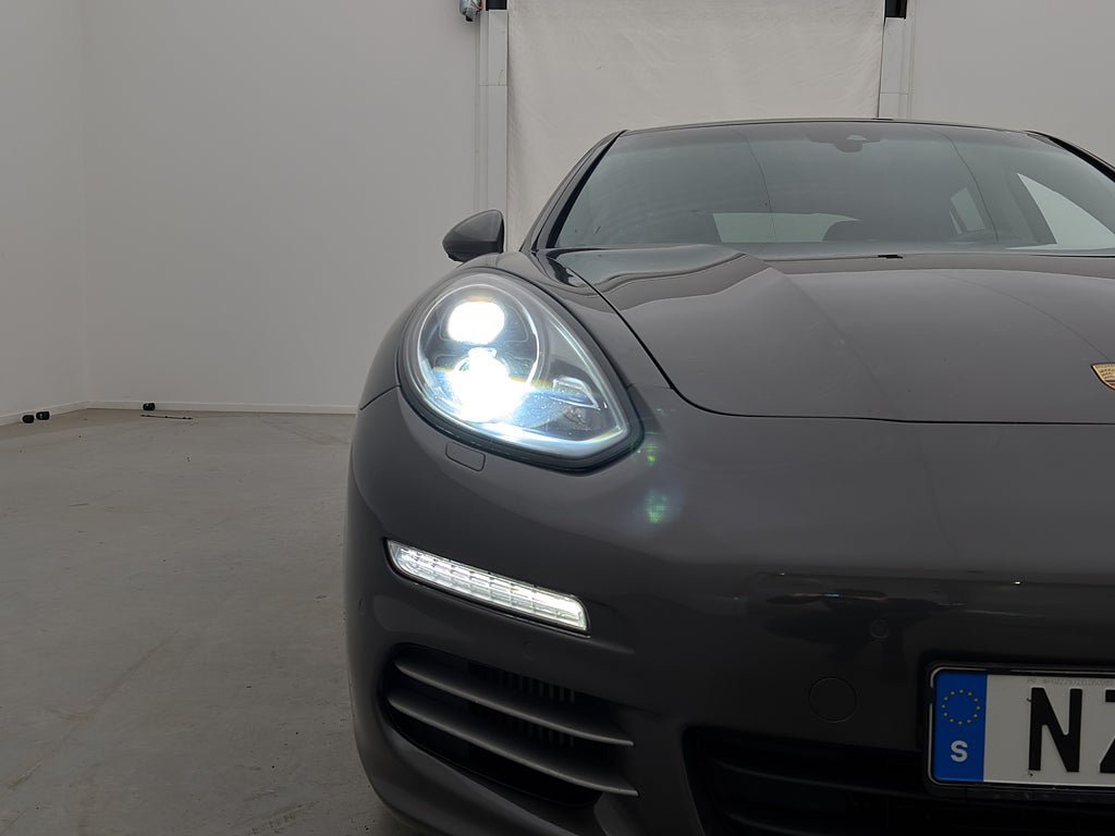 Vehicle Image 33