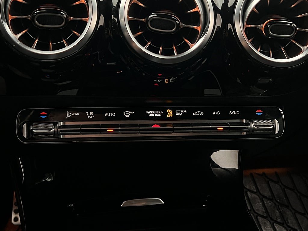 Vehicle Image 27