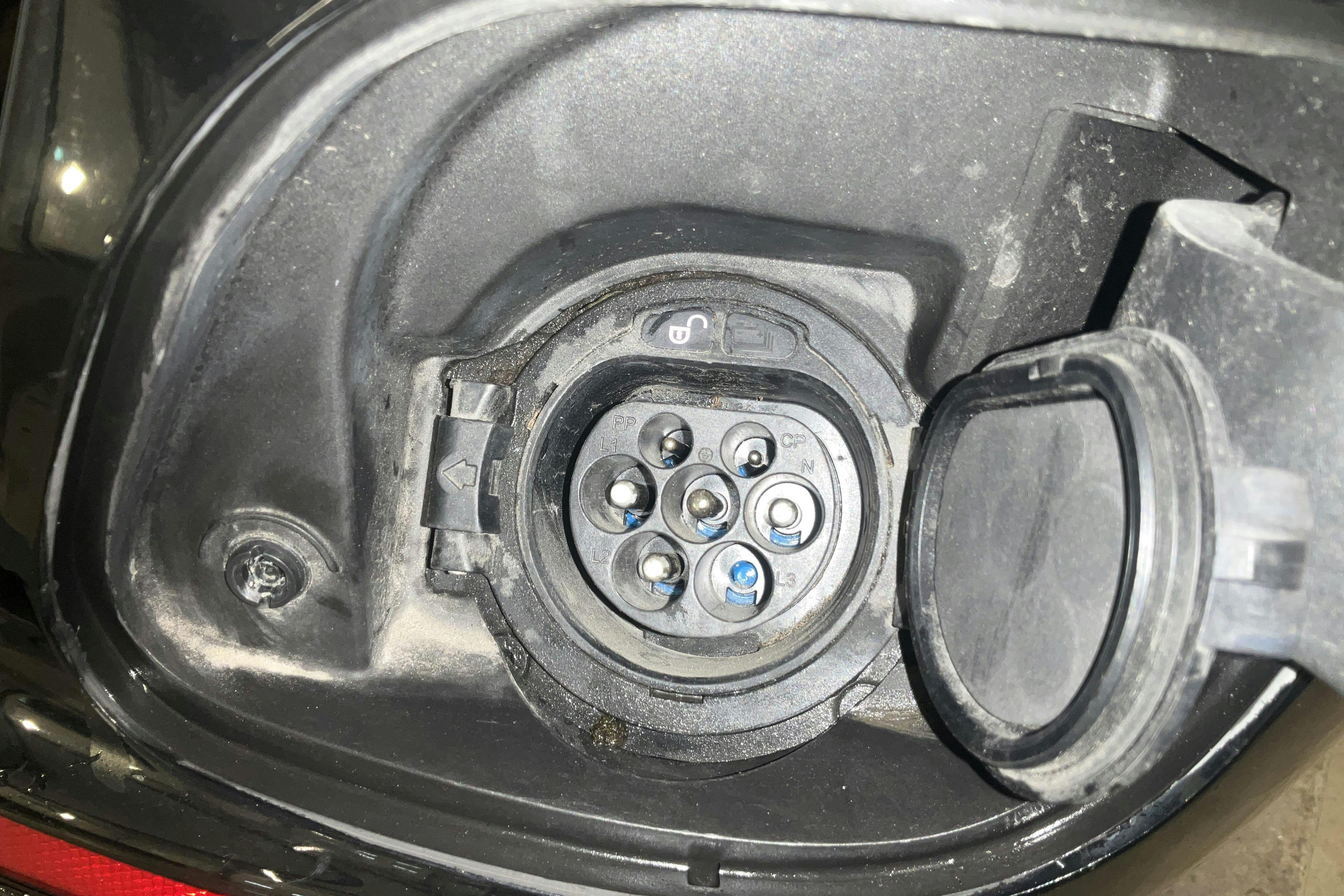 Vehicle Image 17