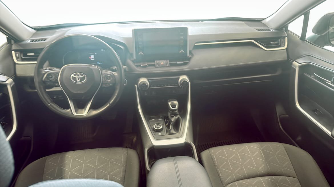Vehicle Image 10