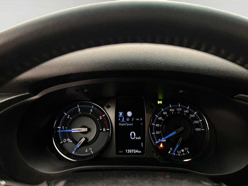 Vehicle Image 20