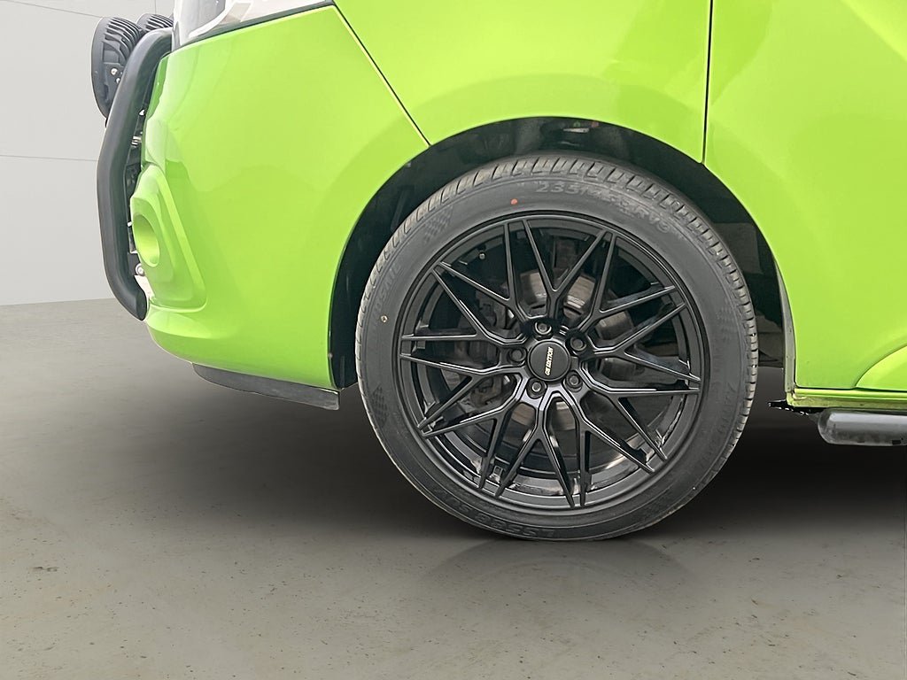 Vehicle Image 27
