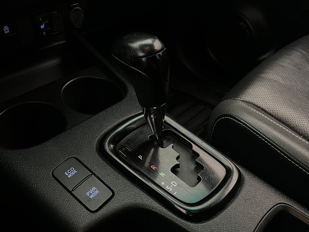 Vehicle Image 28