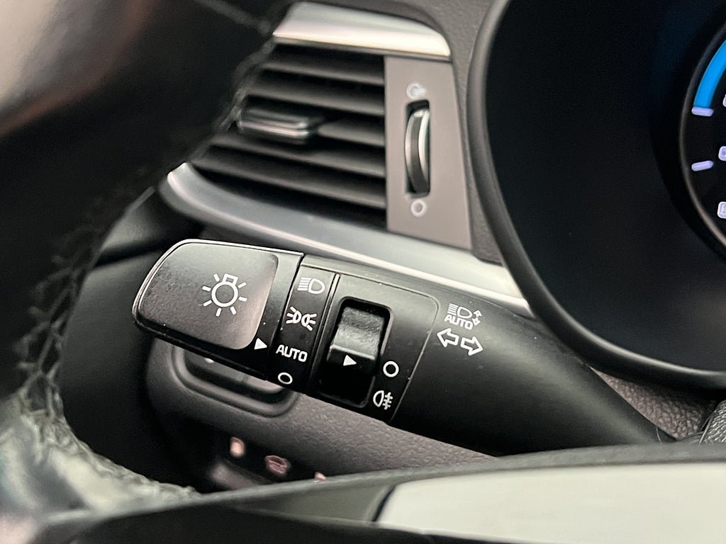 Vehicle Image 27