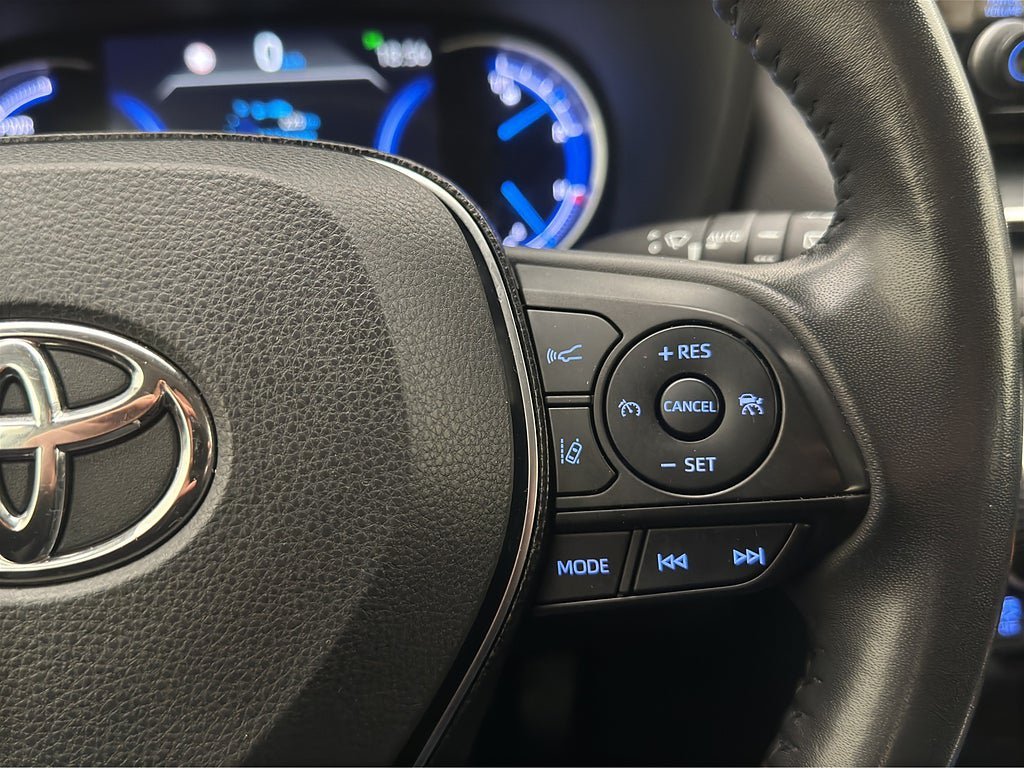 Vehicle Image 15