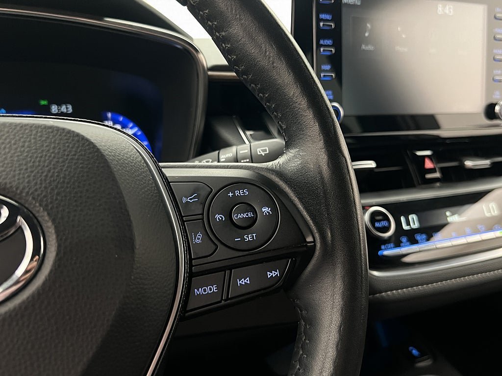Vehicle Image 18