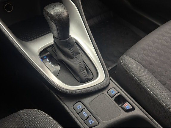 Vehicle Image 23