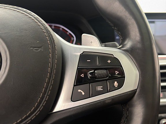 Vehicle Image 27
