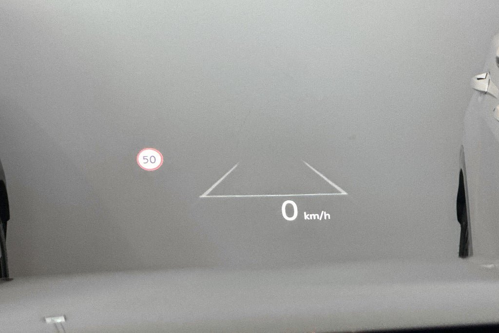 Vehicle Image 26