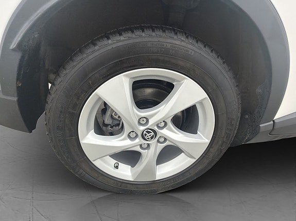 Vehicle Image 30