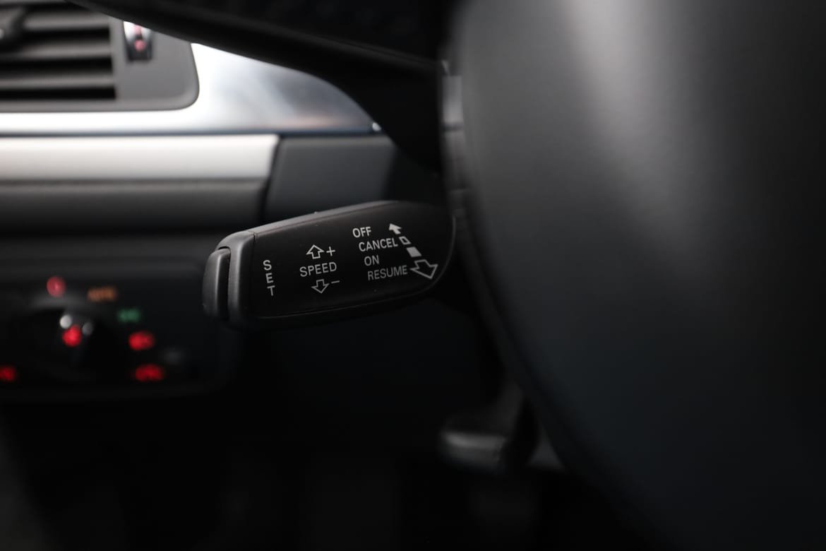 Vehicle Image 33
