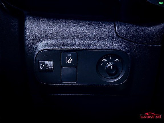 Vehicle Image 27