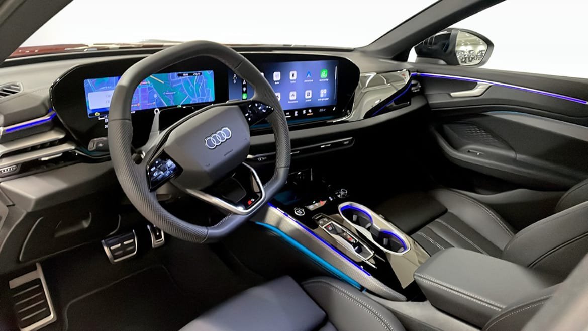 Vehicle Image 7