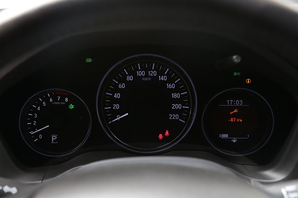Vehicle Image 16