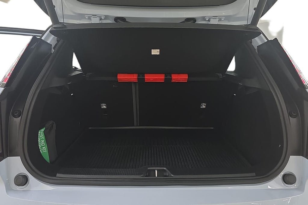 Vehicle Image 23