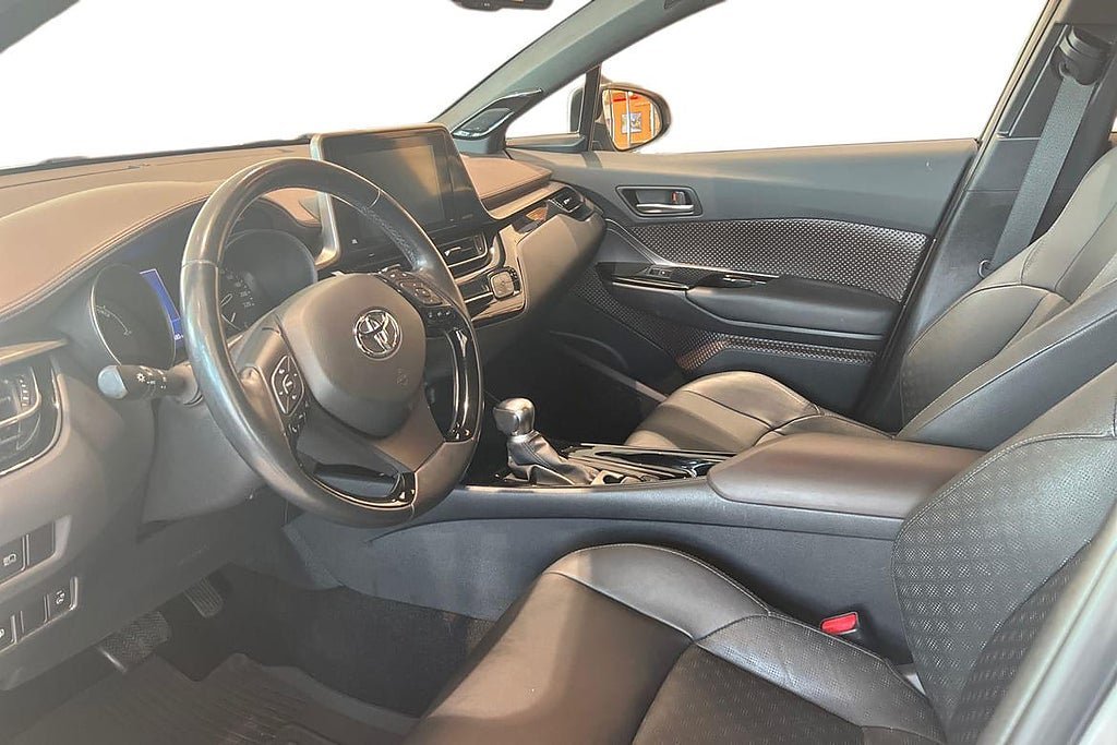 Vehicle Image 14