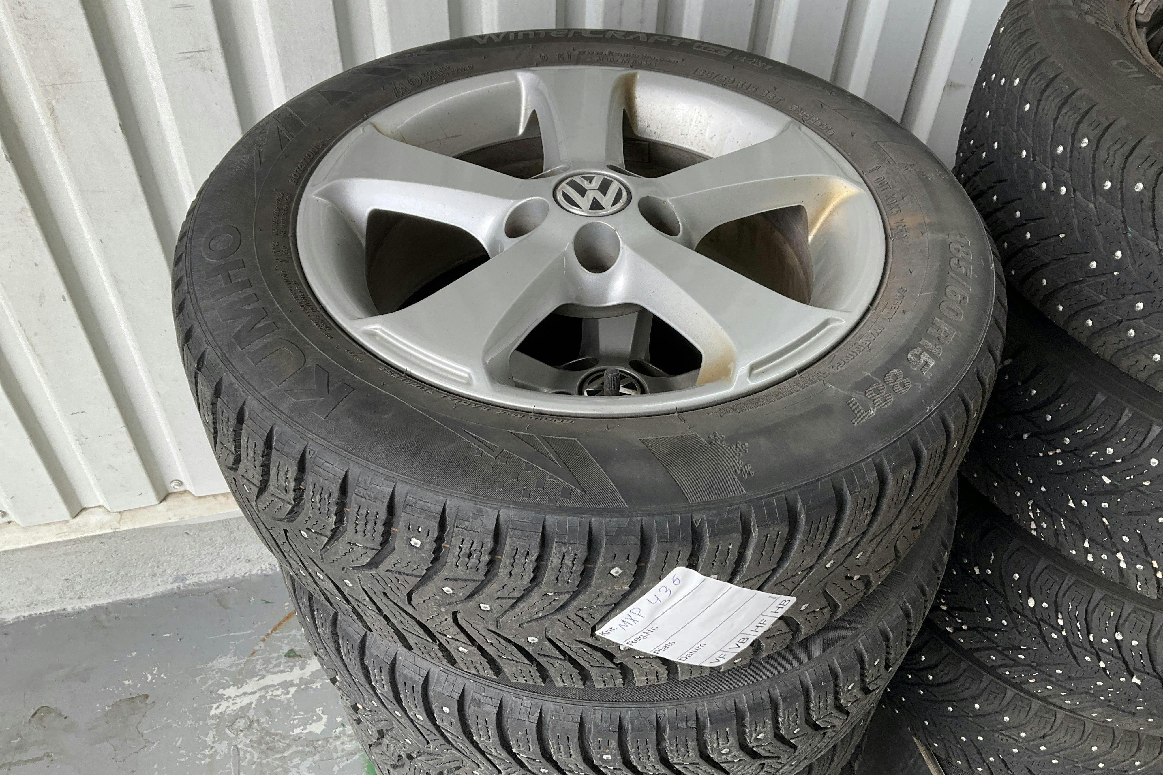 Vehicle Image 12