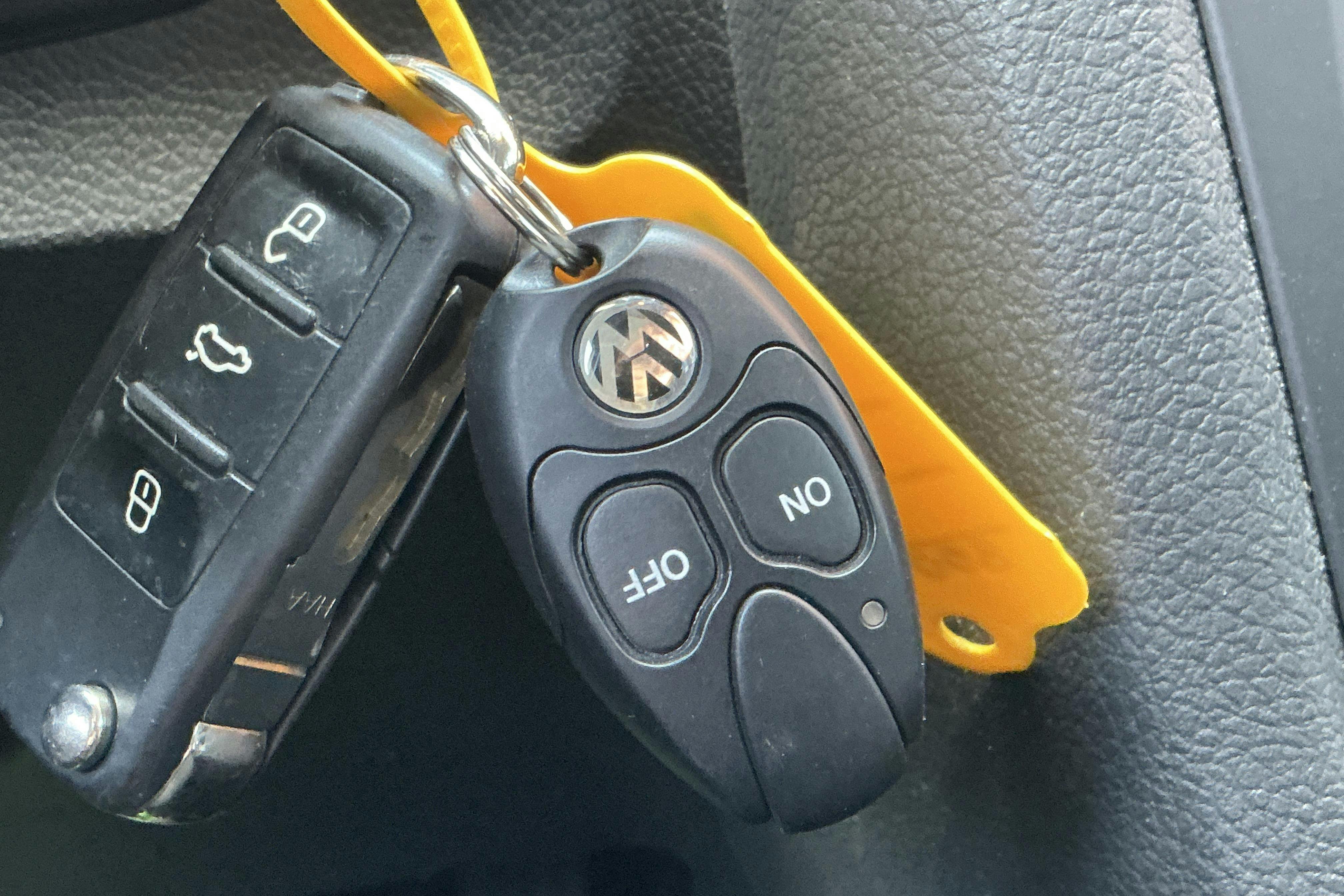 Vehicle Image 15