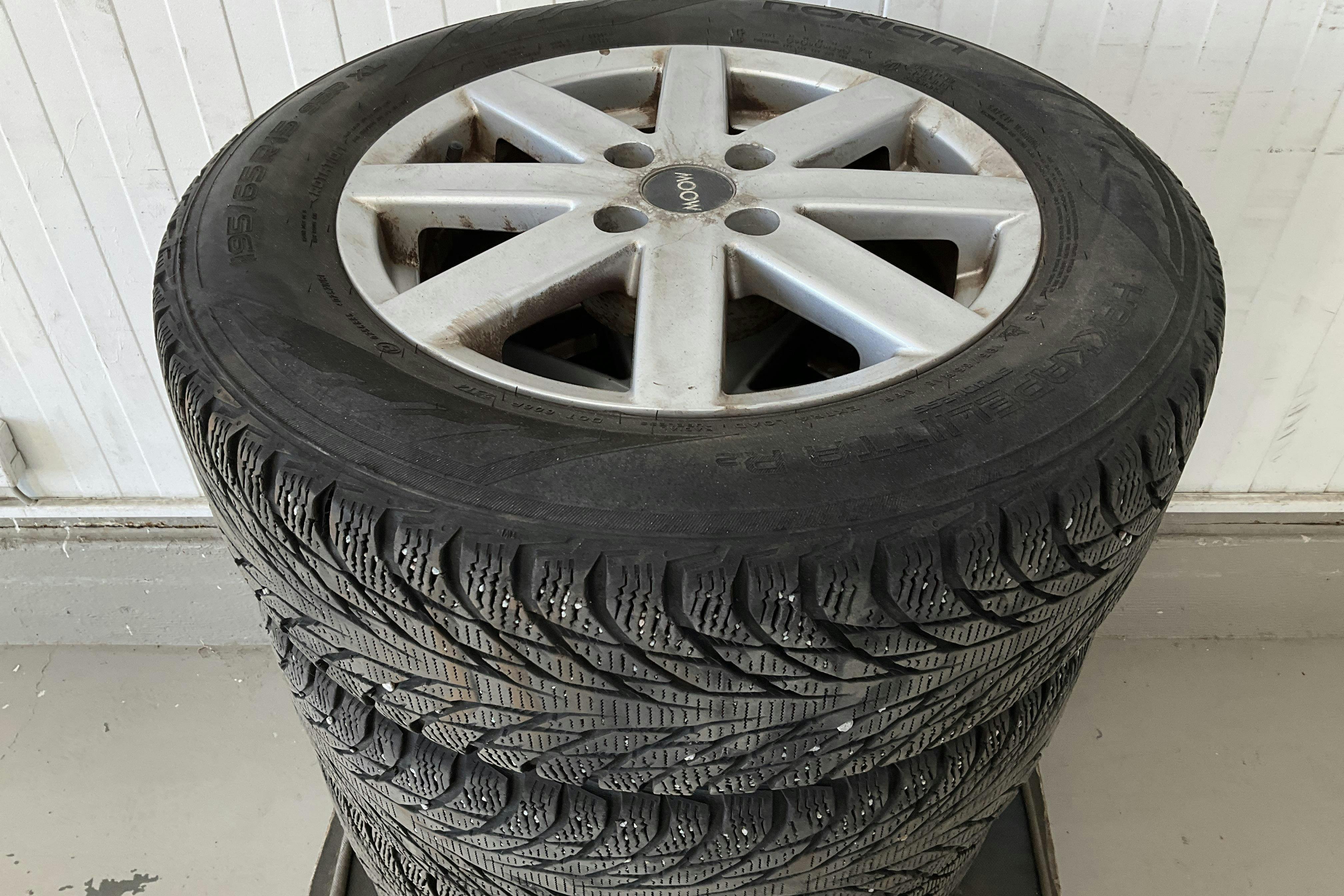 Vehicle Image 13