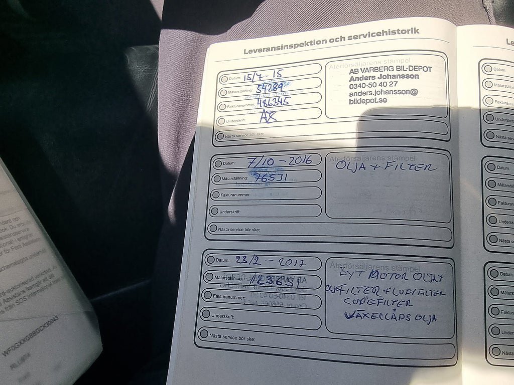 Vehicle Image 18