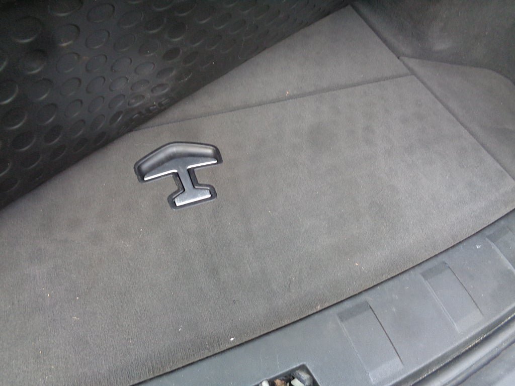 Vehicle Image 28