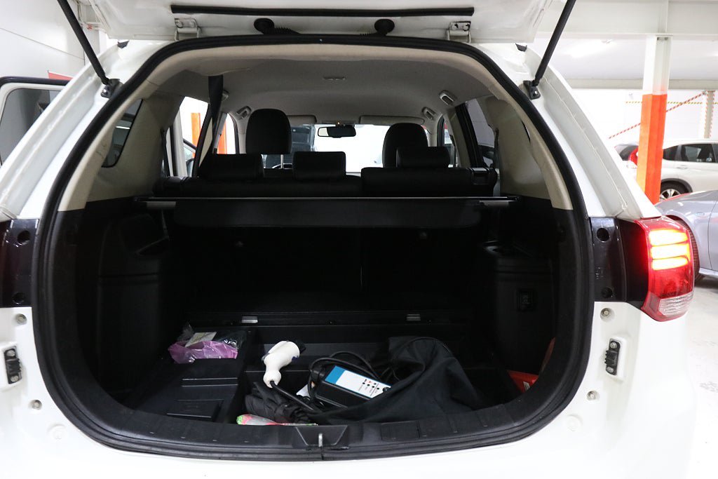 Vehicle Image 15