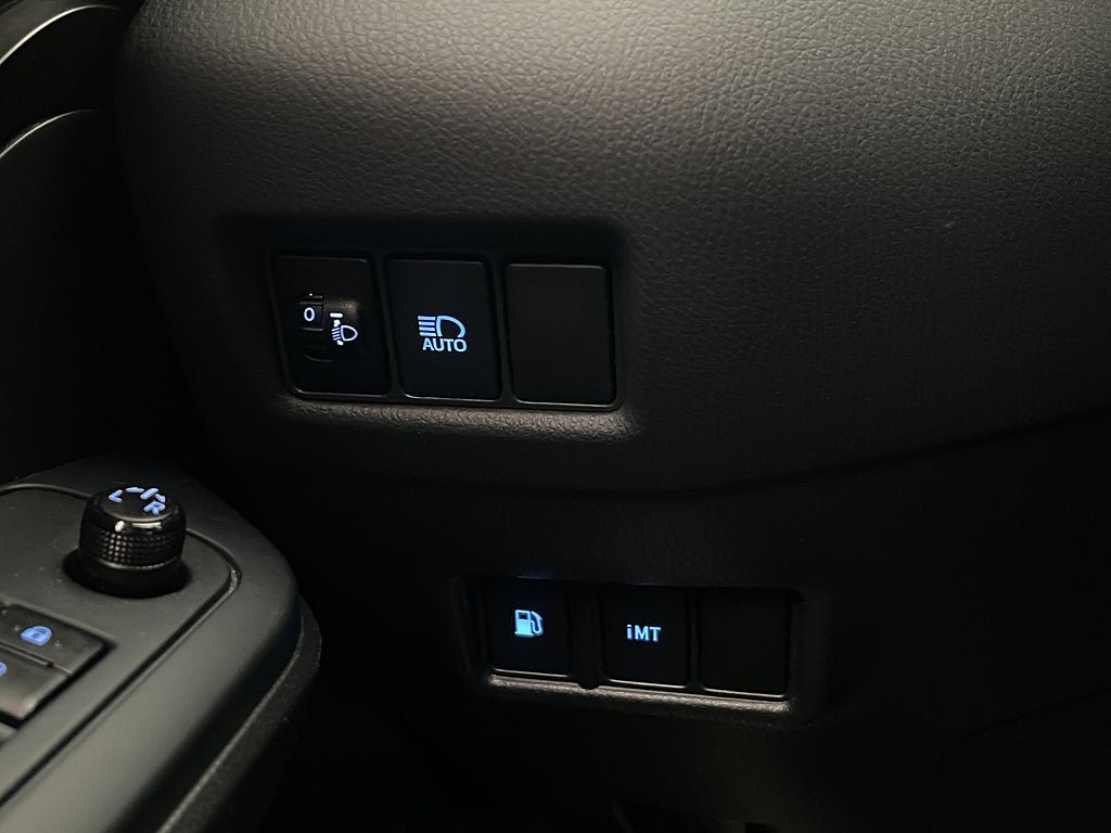 Vehicle Image 22