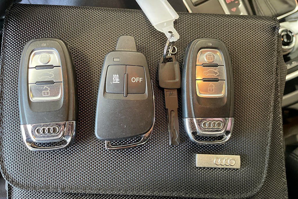 Vehicle Image 28