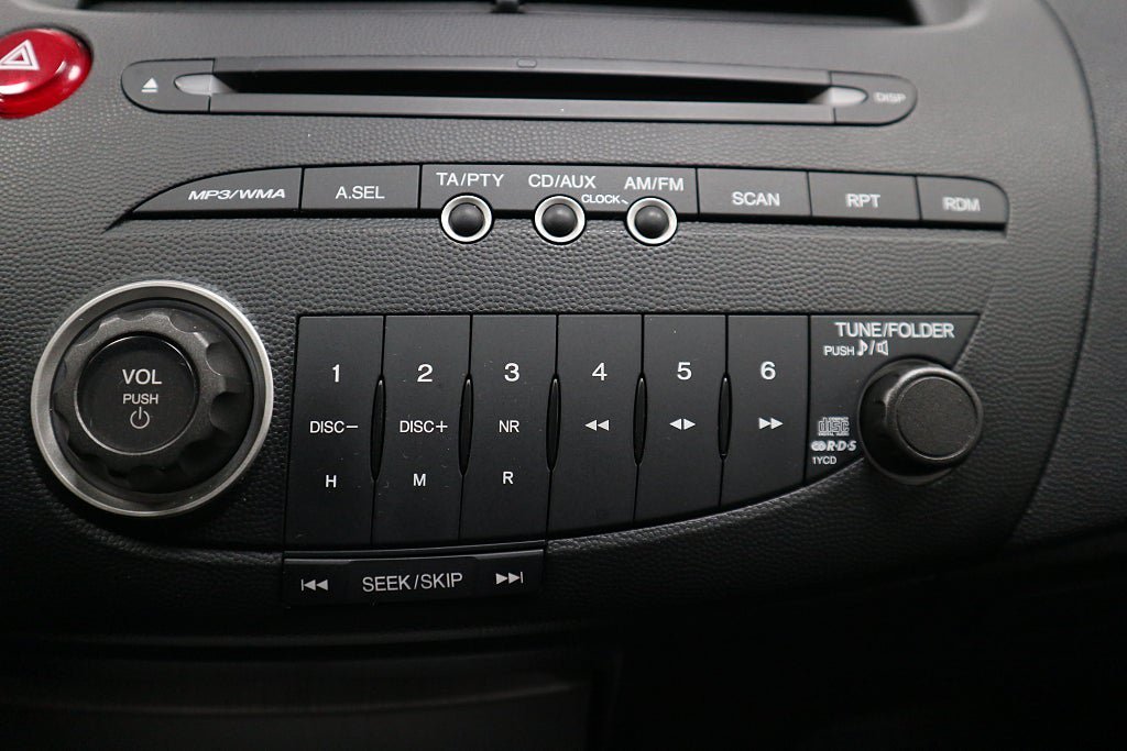 Vehicle Image 17