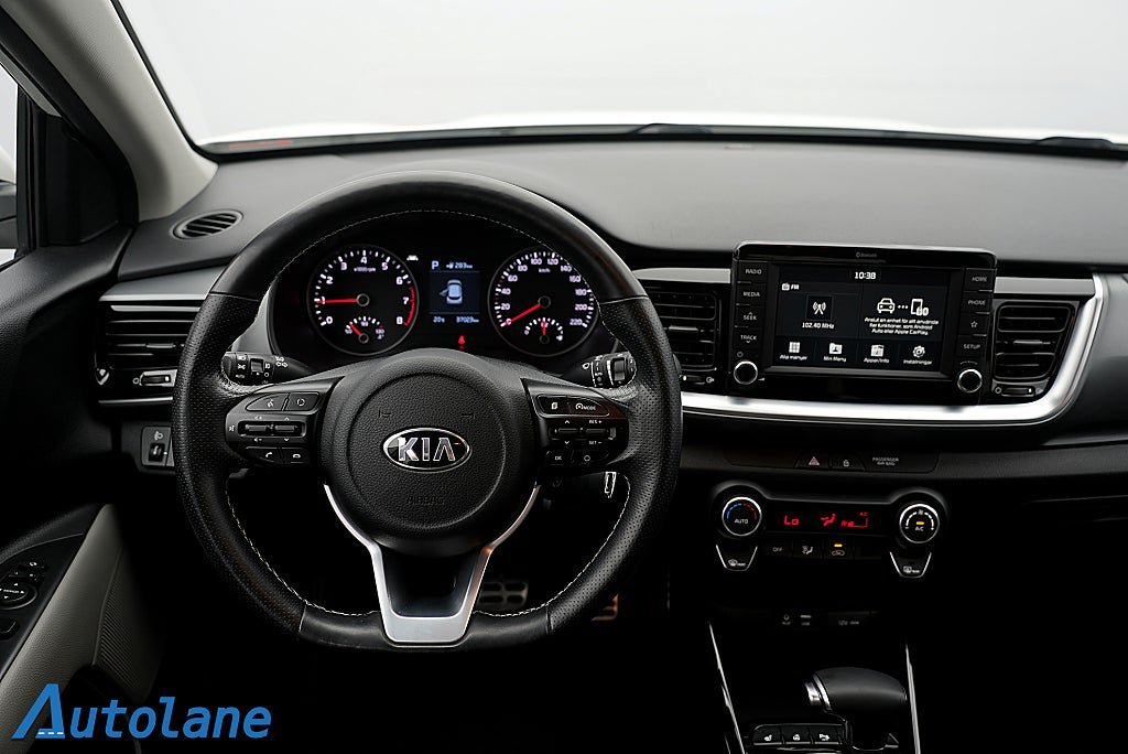 Vehicle Image 19