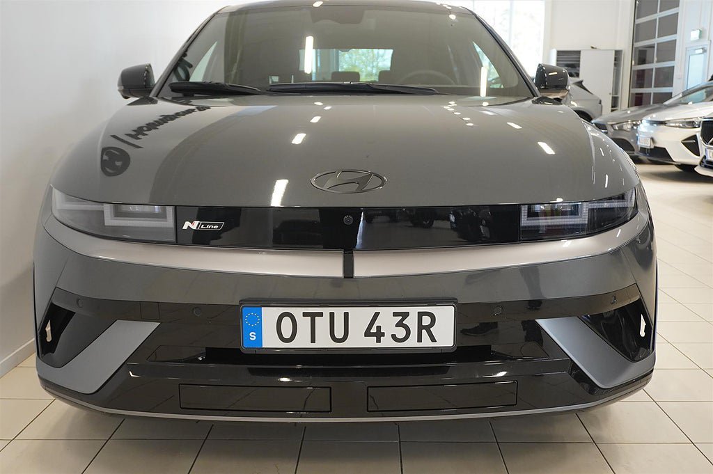 Vehicle Image 11