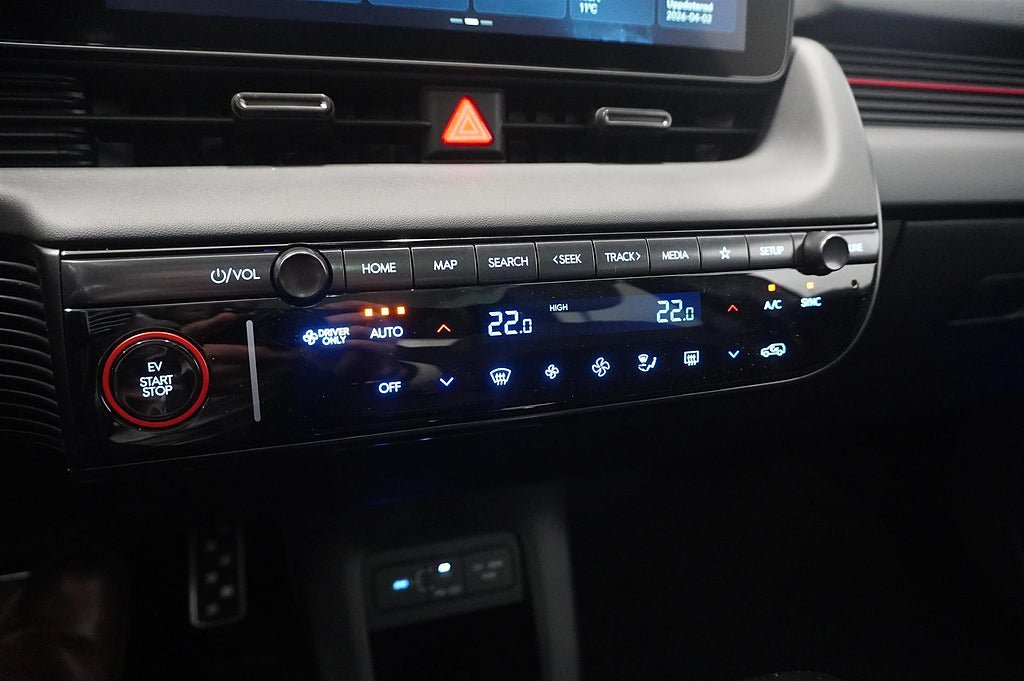 Vehicle Image 22