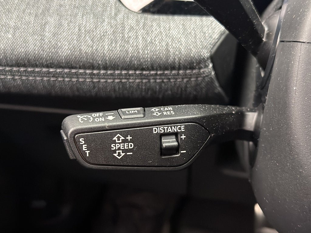 Vehicle Image 34