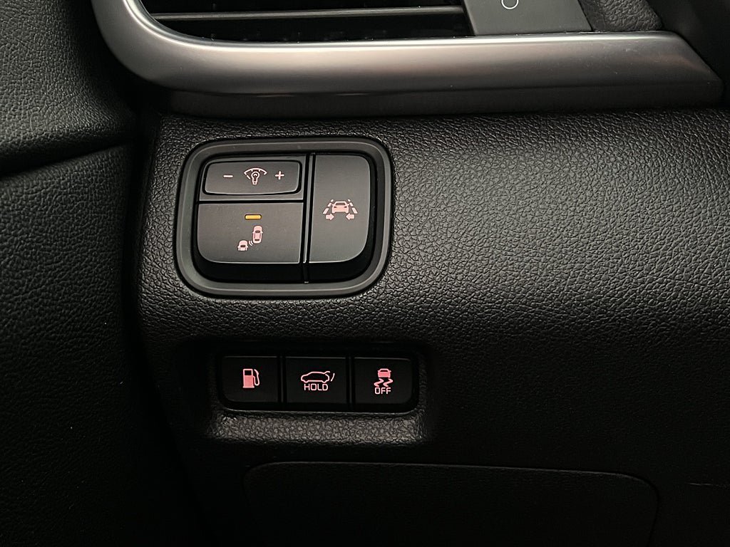 Vehicle Image 28