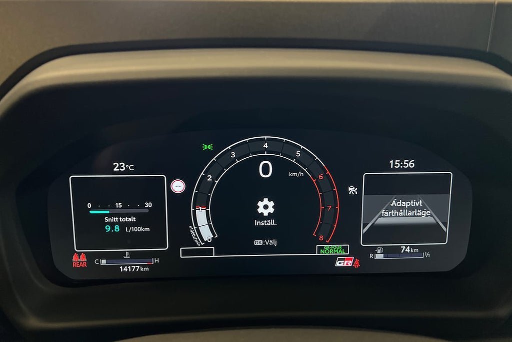 Vehicle Image 16