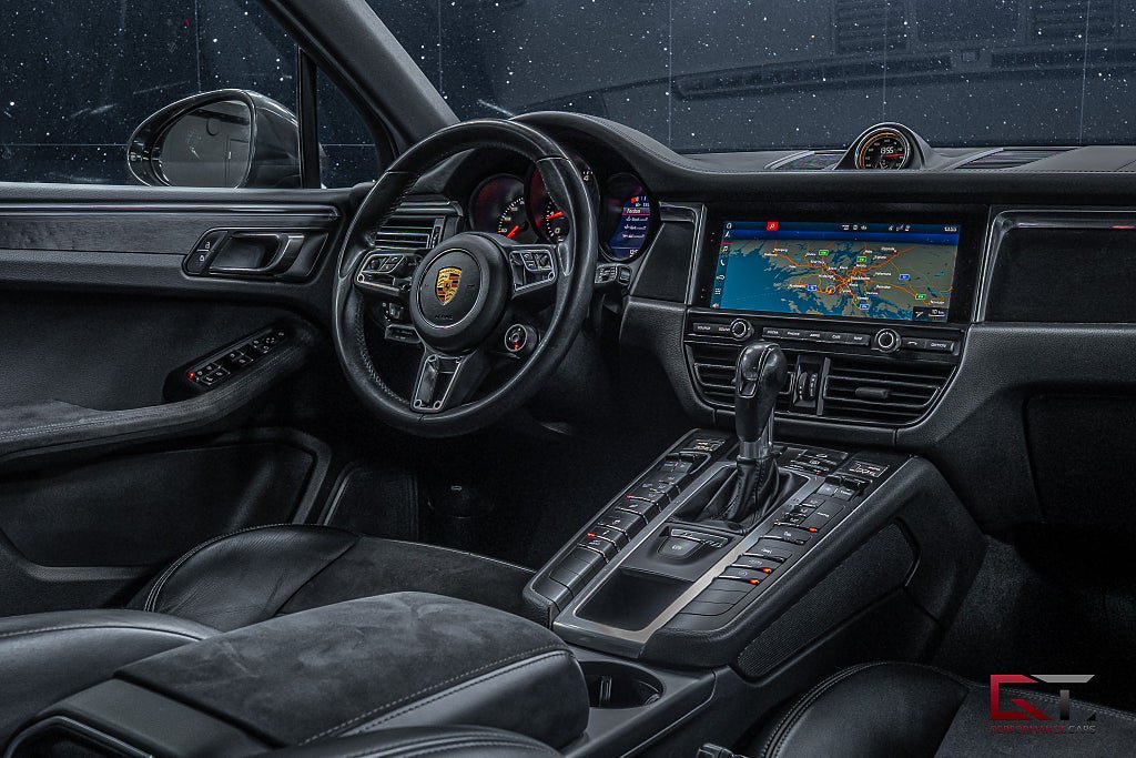 Vehicle Image 15