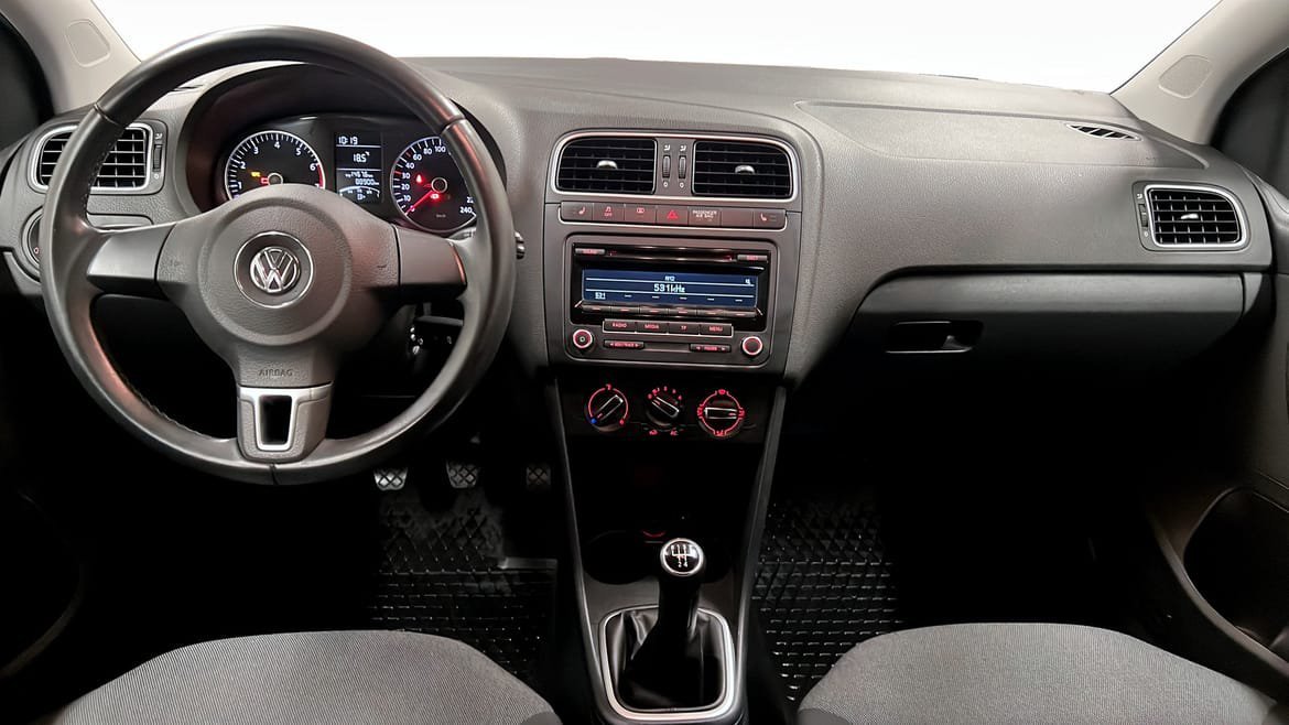 Vehicle Image 10