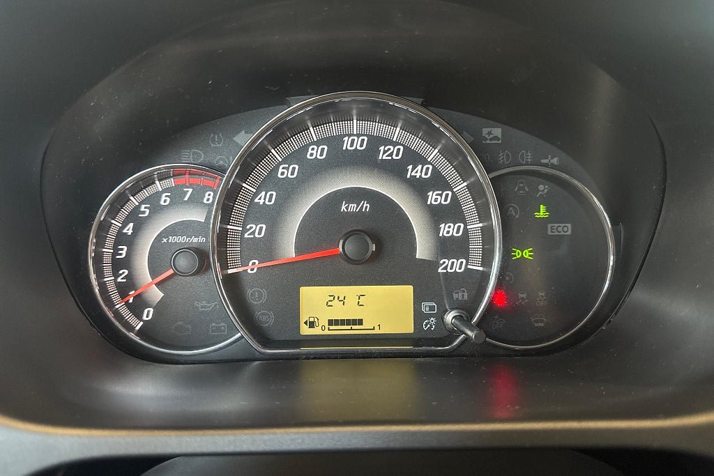 Vehicle Image 17