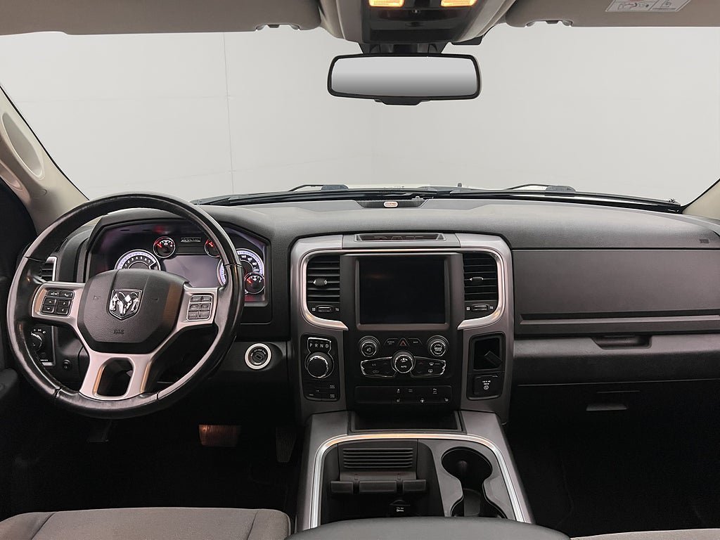 Vehicle Image 19