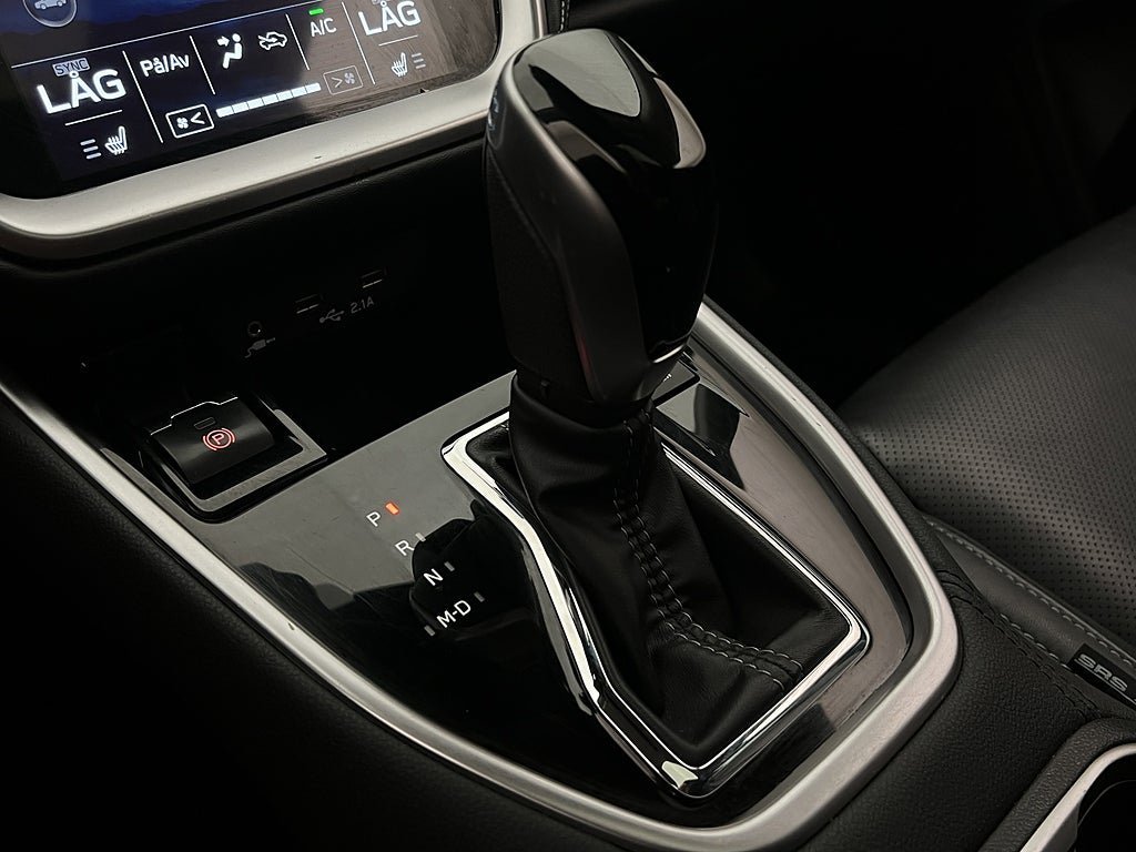 Vehicle Image 24