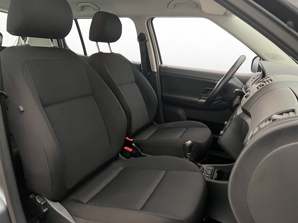 Vehicle Image 23