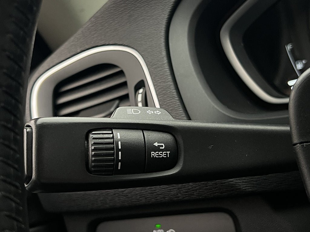 Vehicle Image 34
